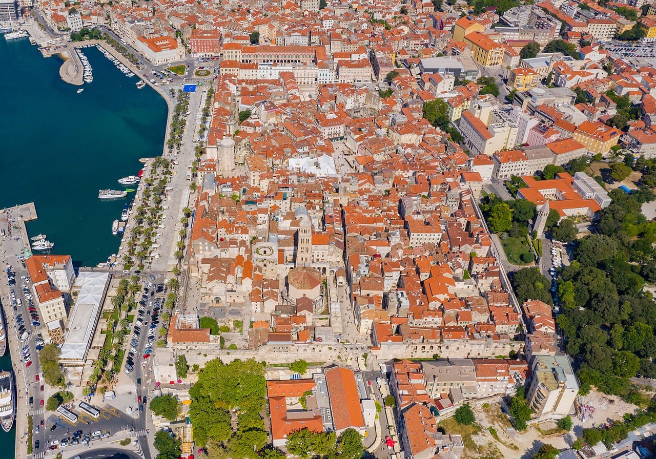 Carga completa FTL a Split, Croacia